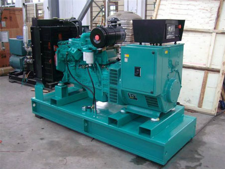 玛沁200kw康明斯柴油发电机组图片 玛沁200kw康明斯柴油发电机组图片